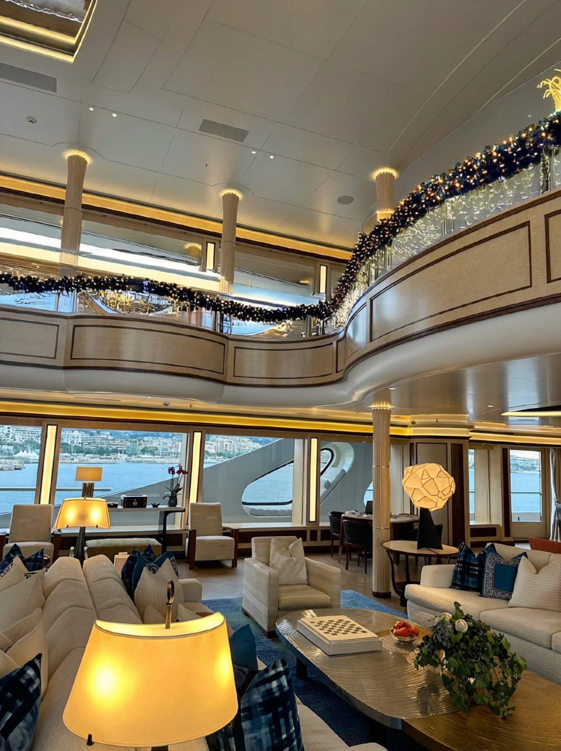 Luxury Yacht Christmas – Cannes, French Riviera
